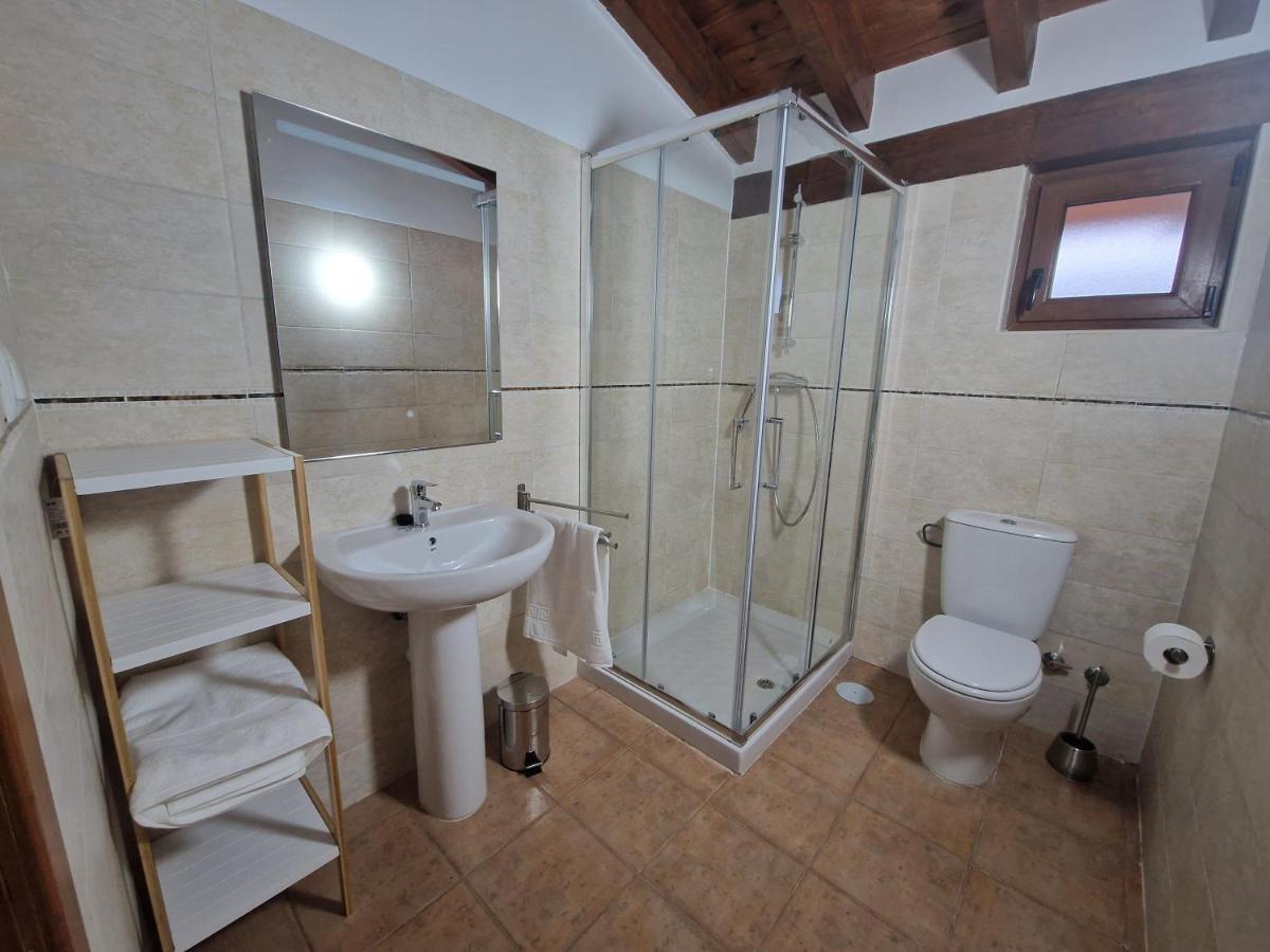 Apartamento El Campo Bores Luaran gambar